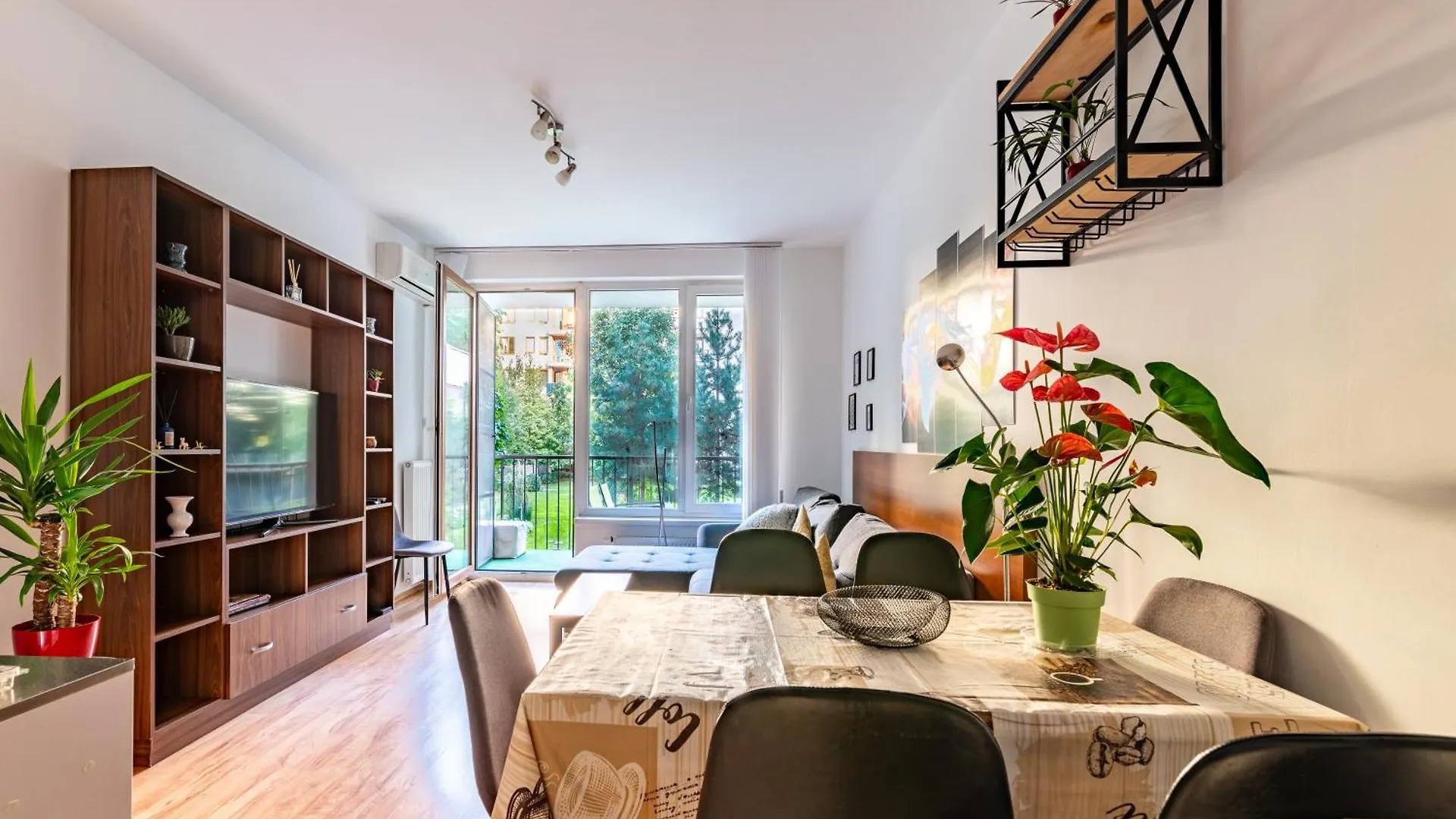 Zoe Apartman Budapest Apartment